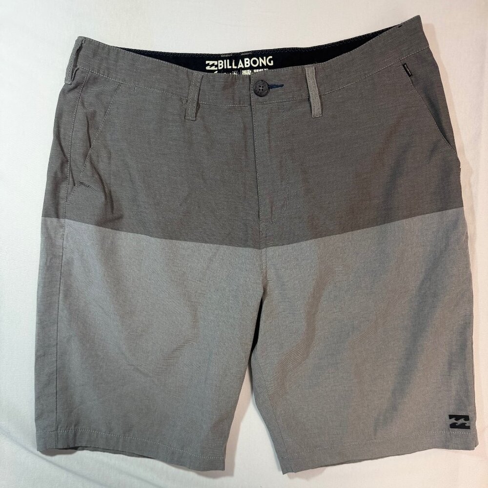Billabong Men’s Board Shorts Swim Trunks Size 34 Colorblock Surf